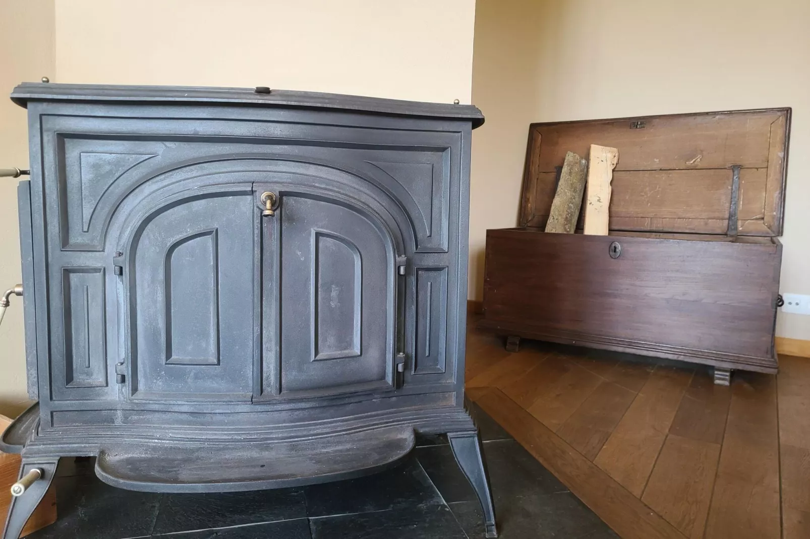 Forges d'Orval-Living room
