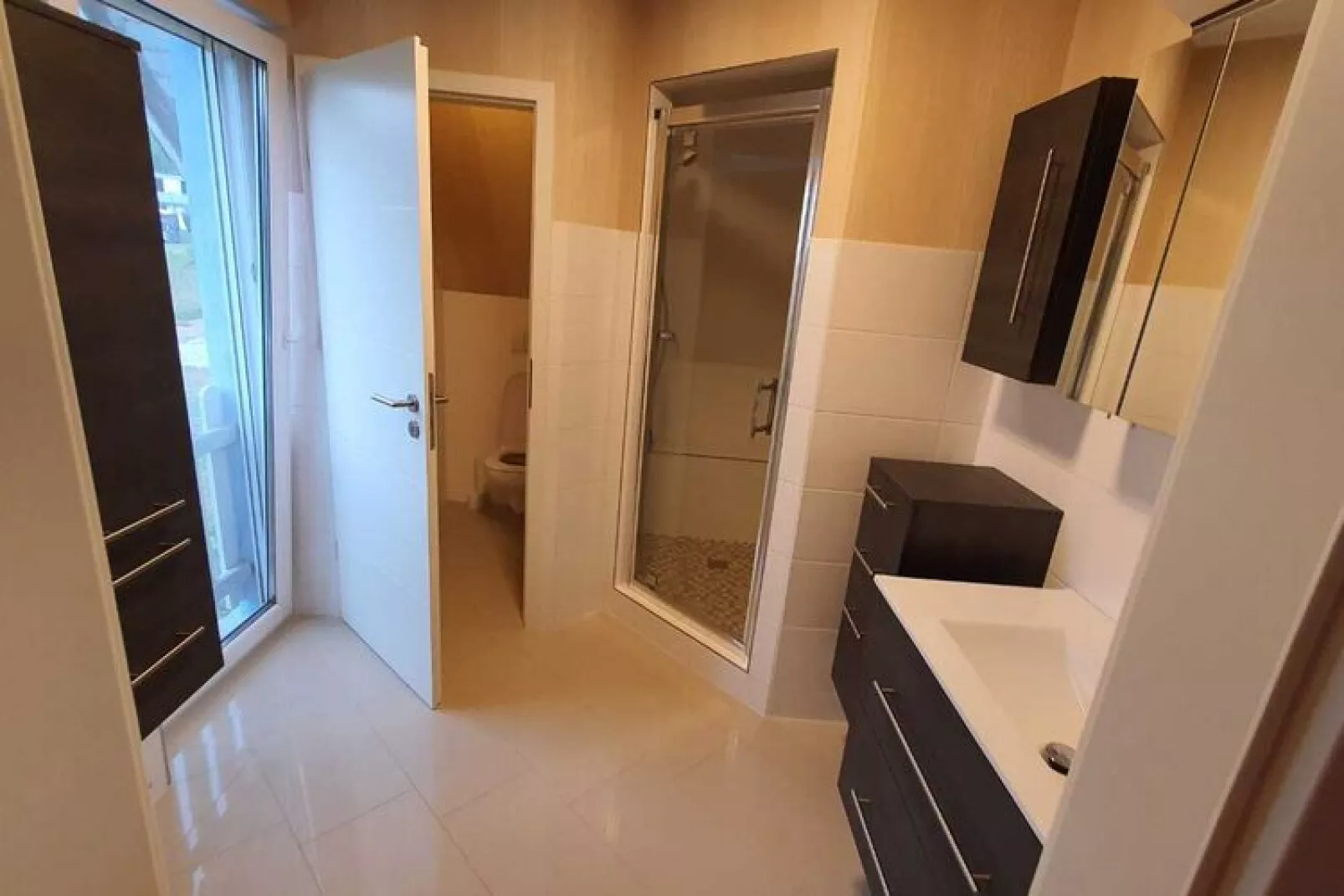 Ferienwohnung Seeblick-Bathroom