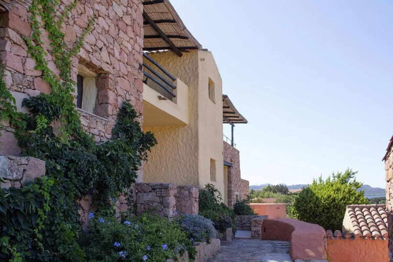 Holiday residence I Cormorani, Baja Sardinia-50 qm-Extérieur été