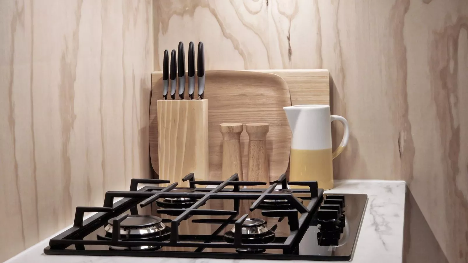 TED Tiny House-Kitchen