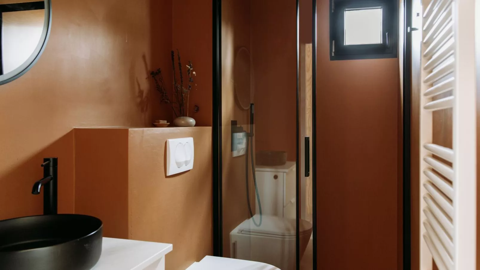 TED Tiny House-Bathroom
