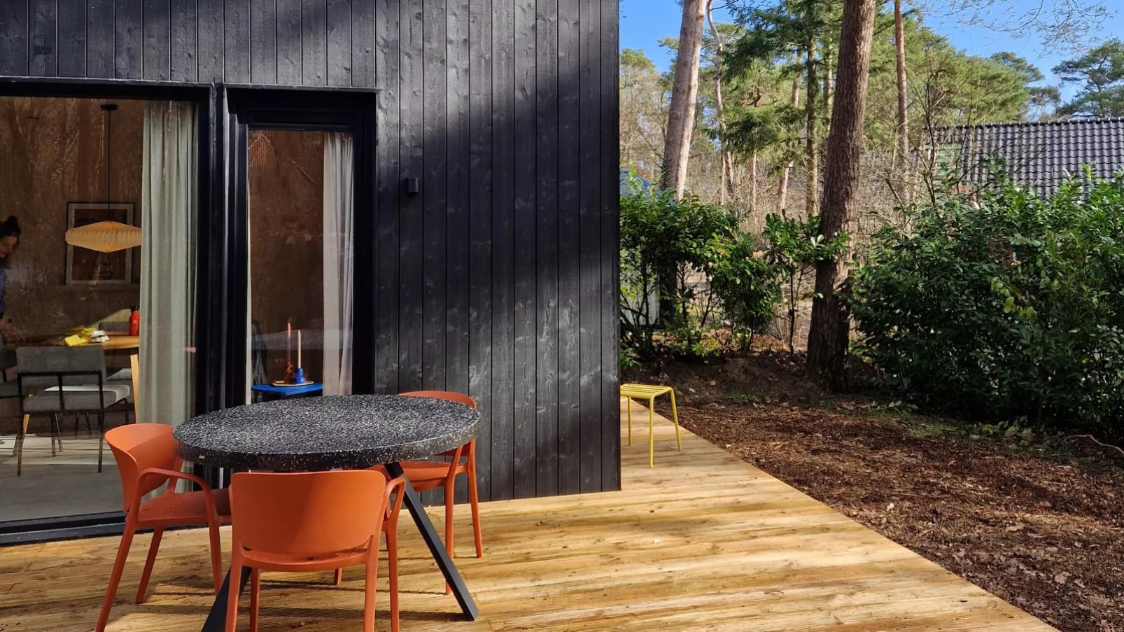 TED Tiny House-Terrace balcony
