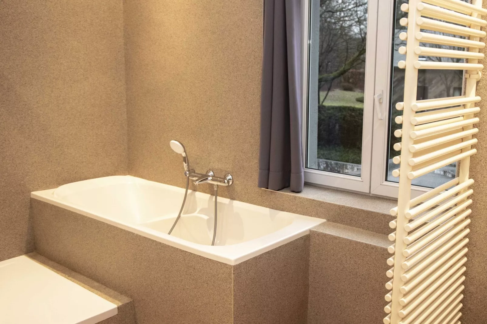 Château de luxe-Bathroom