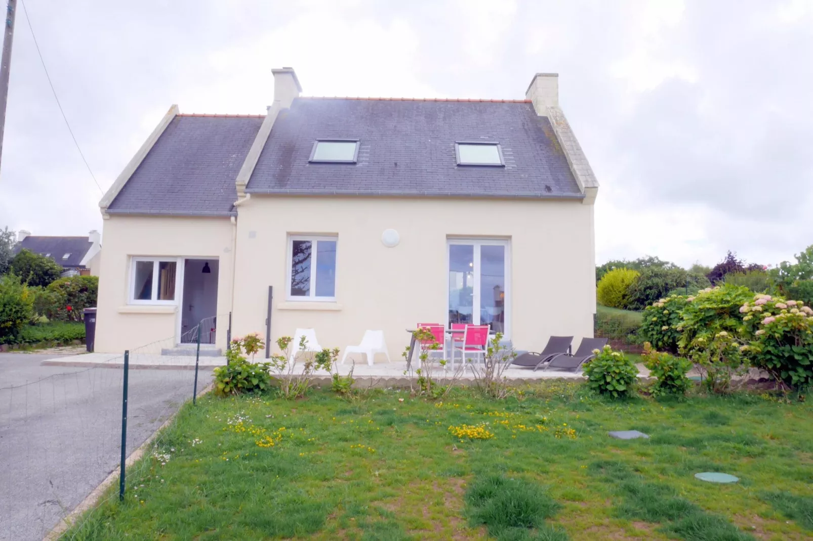 Ferienhaus St  Pabu-Extérieur été