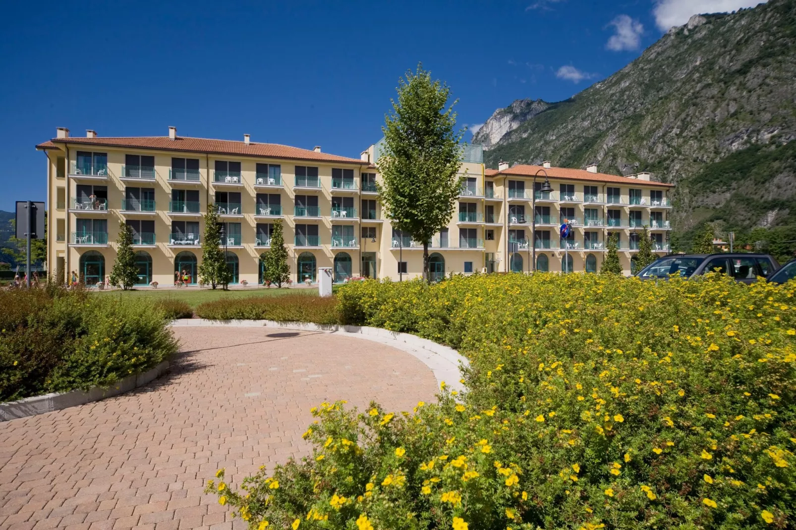 Residence Porto Letizia Porlezza - Palace 2-room 6 pax Lake View Plus P2LP6 8209-Exterior summer