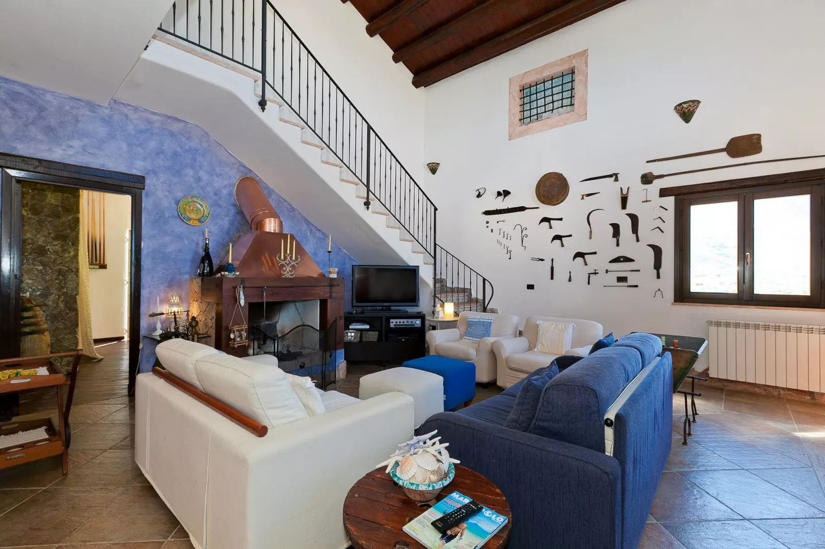 Tenute Aversa Otto-Wohnzimmer