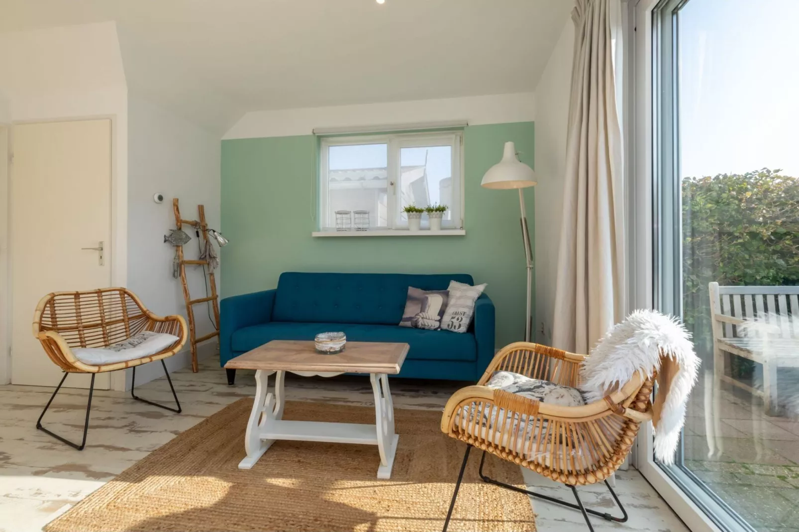 Zuidstraat 113- Zomerwoning-Living room