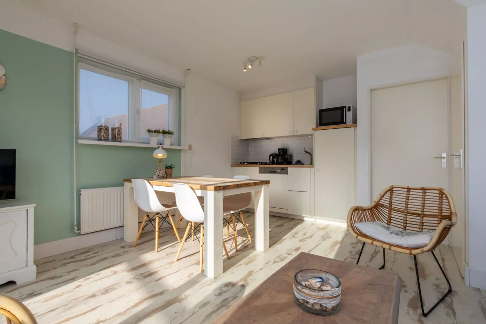 Zuidstraat 113- Zomerwoning-Kitchen