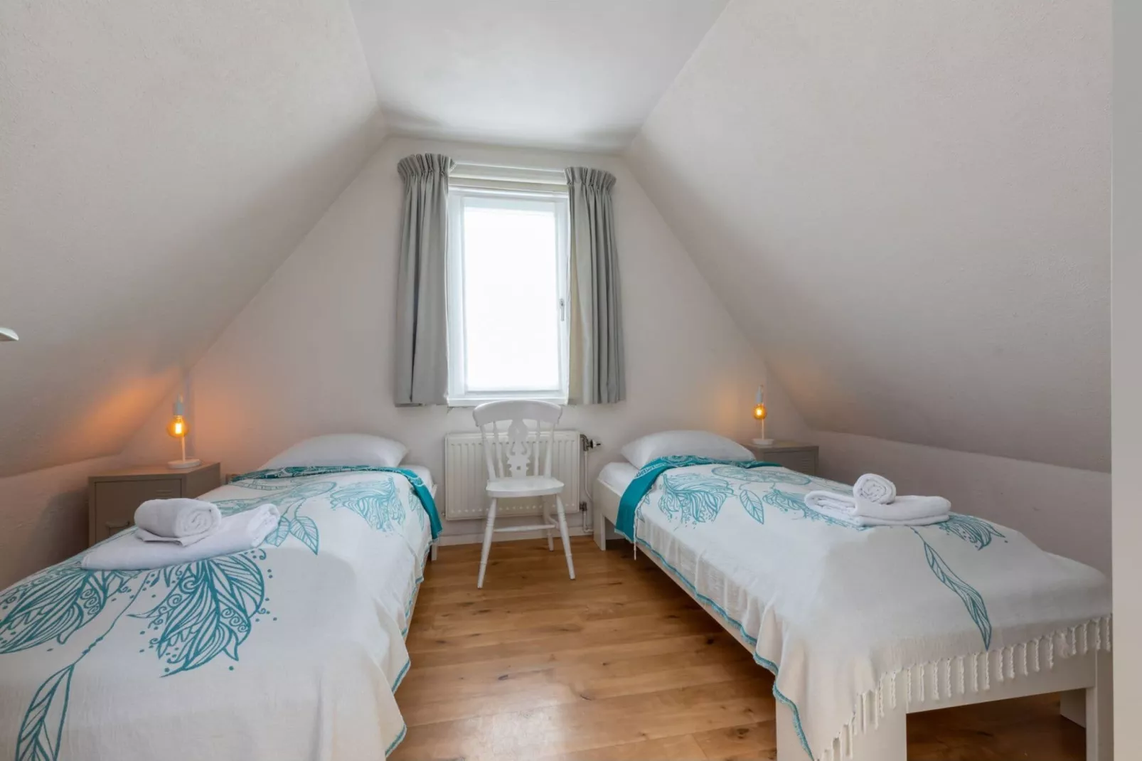 Zuidstraat 113- Zomerwoning-Bedroom