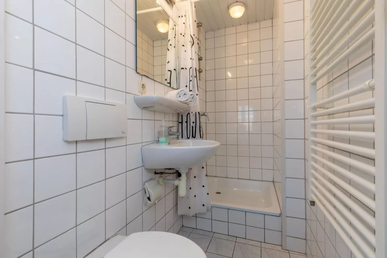 Studio - Zuidstraat 113-Bathroom