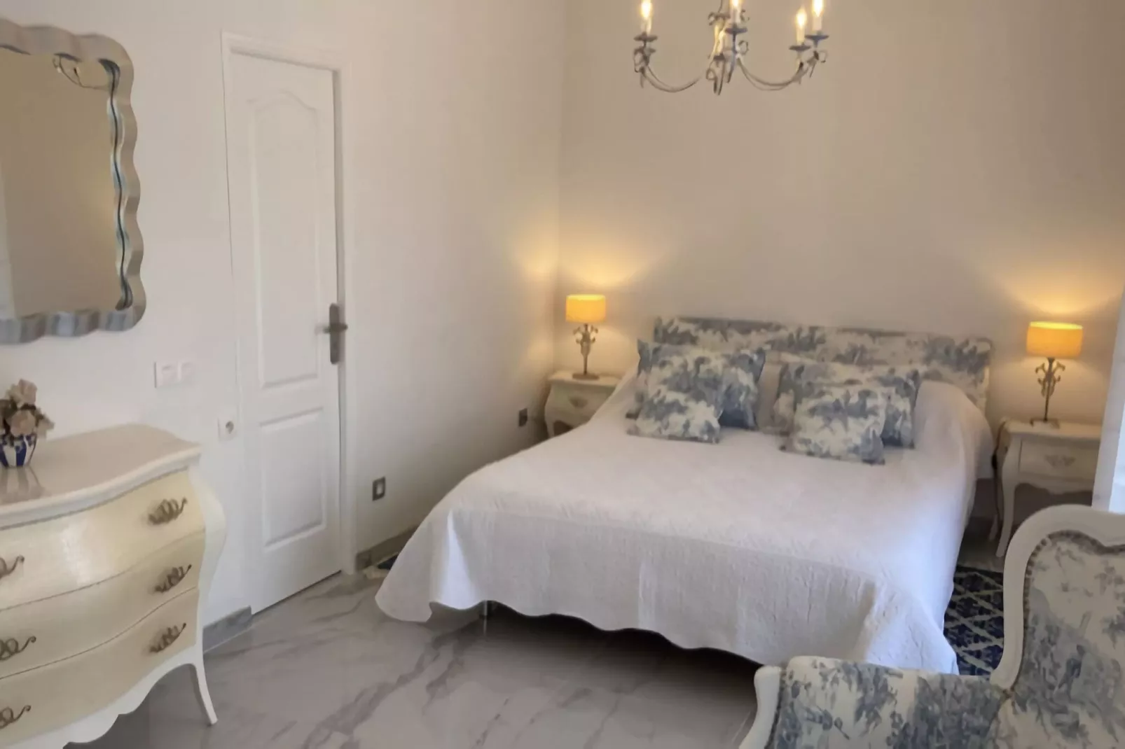 Palmiers-Bedroom