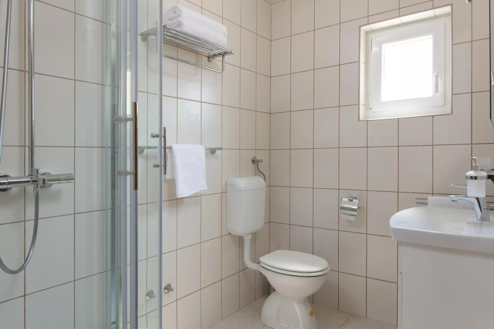 Villa Dubrava-Bathroom
