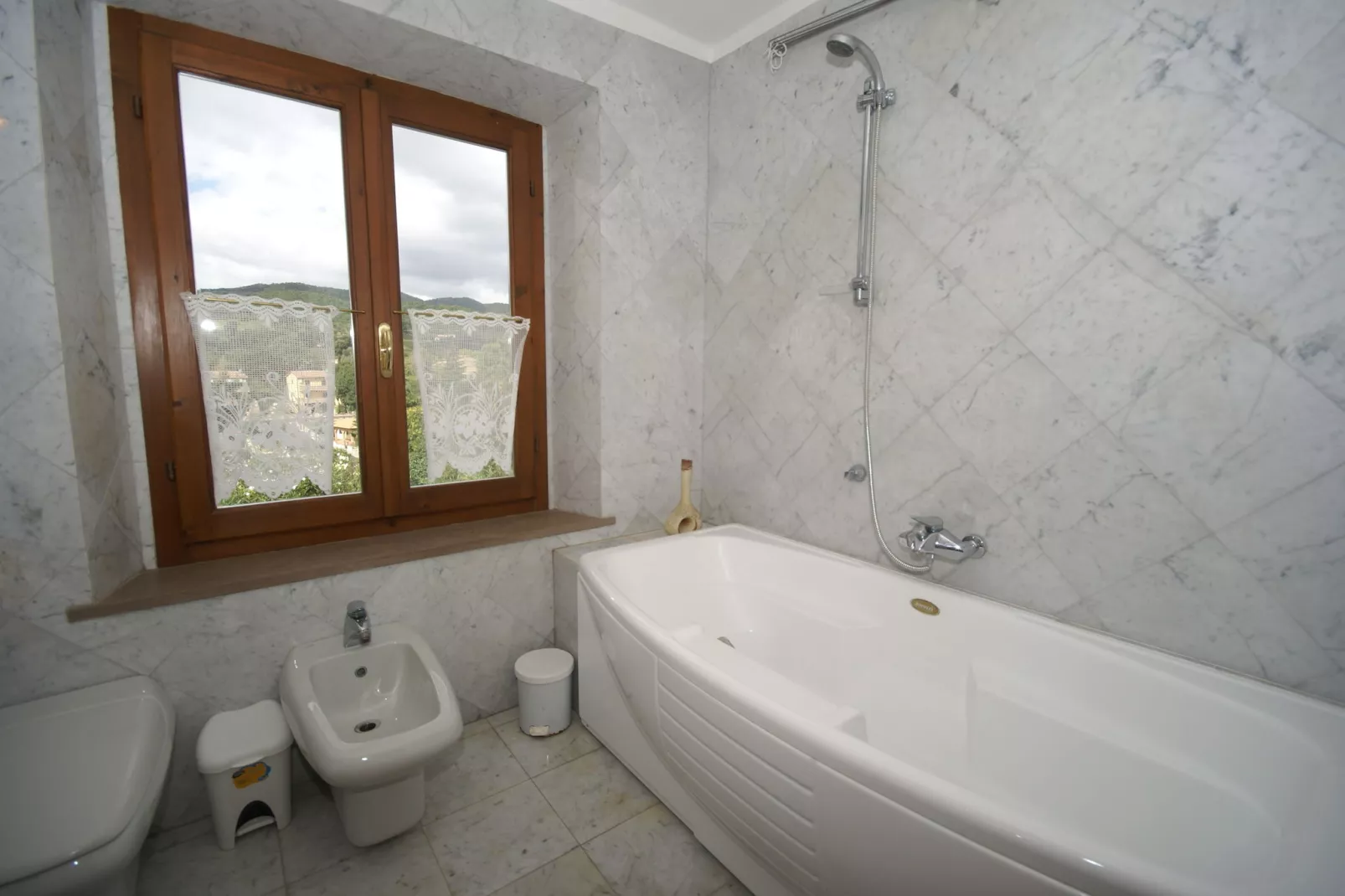 Villa Max-Bathroom