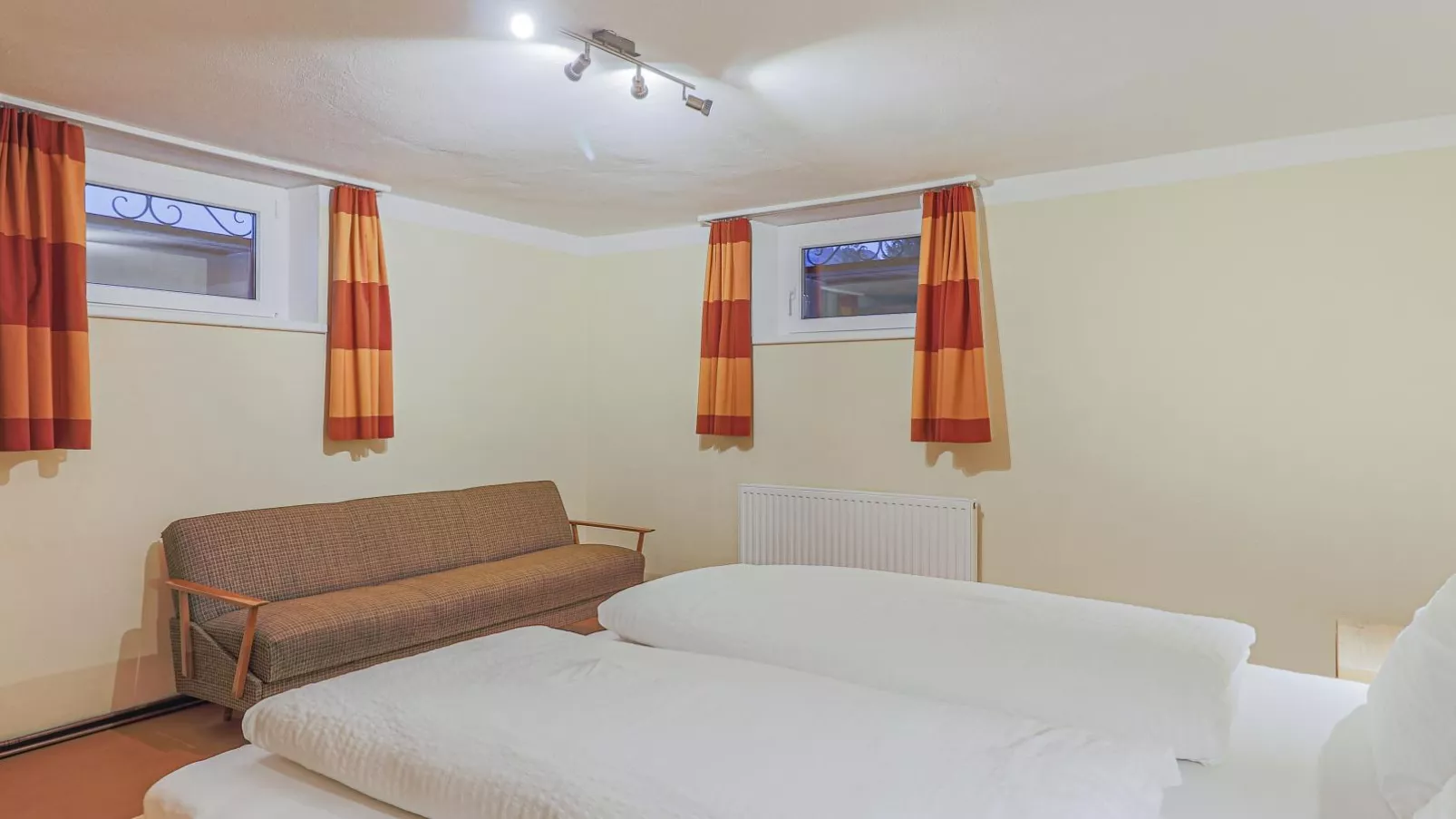 Glonersbühelhof Top 2-Bedroom