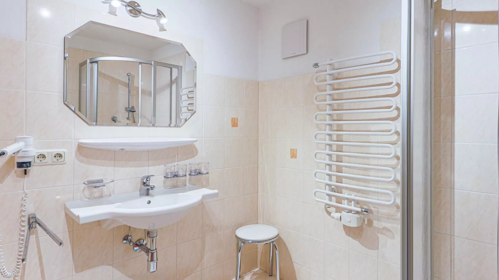 Glonersbühelhof Top 3-Bathroom