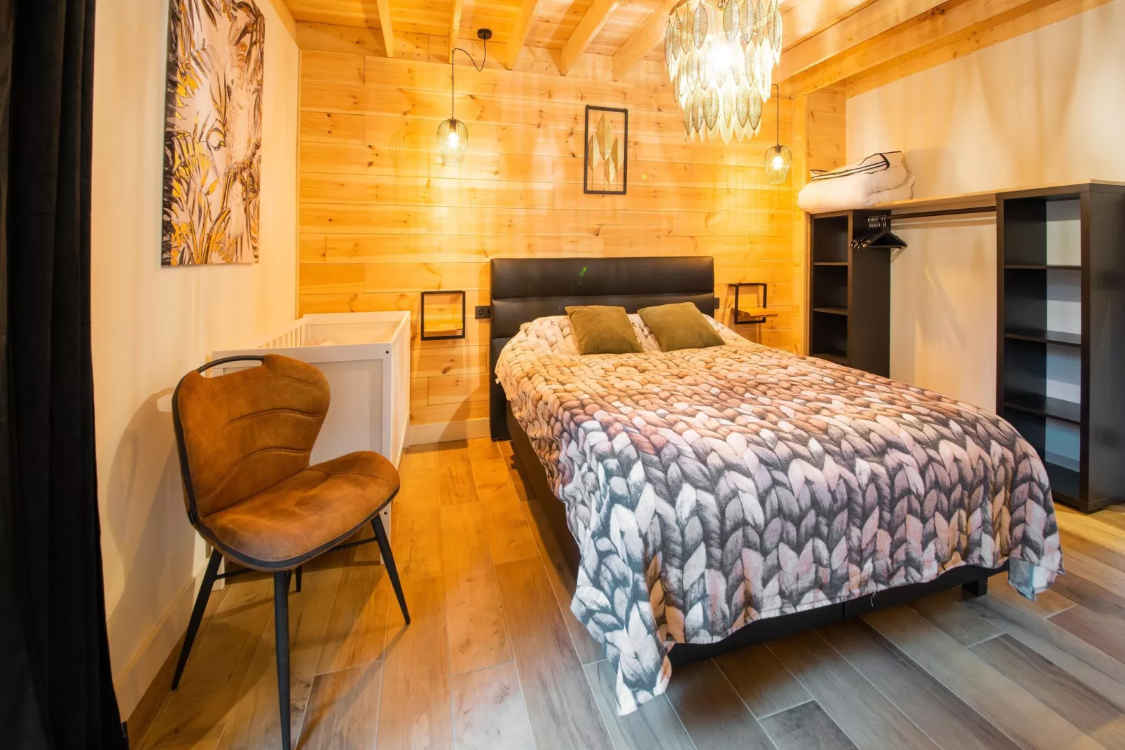 Chalet Interwood d'Oré-Bedroom