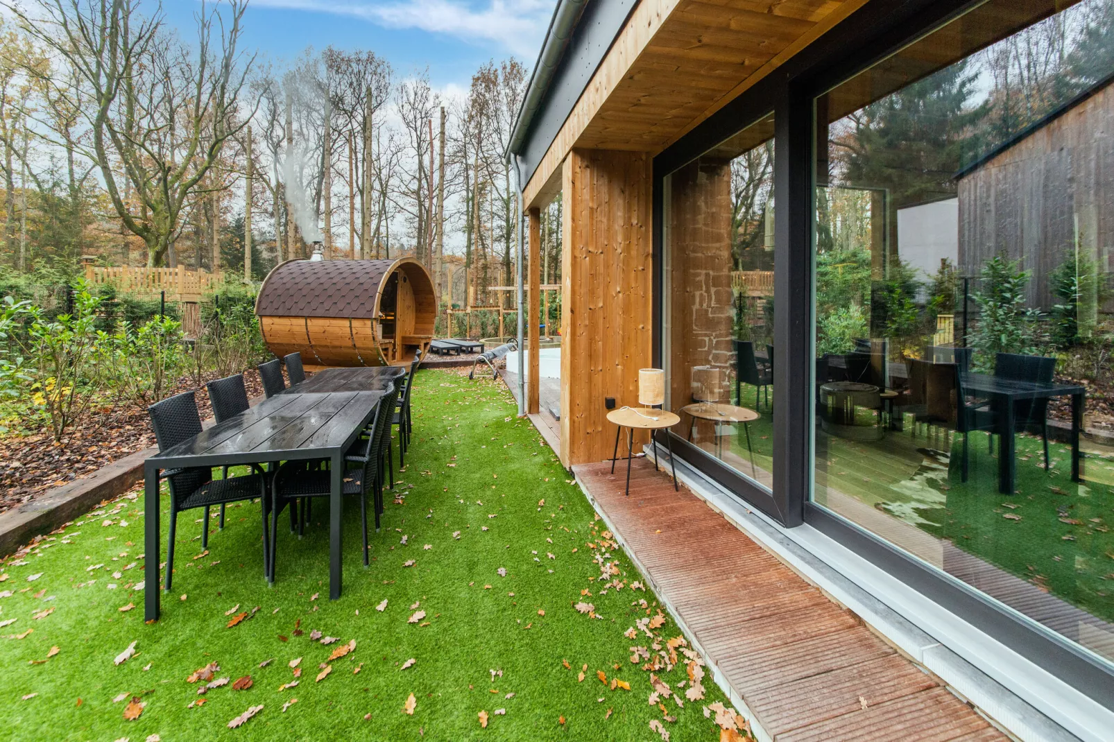 Chalet Interwood d'Oré-Gardens summer