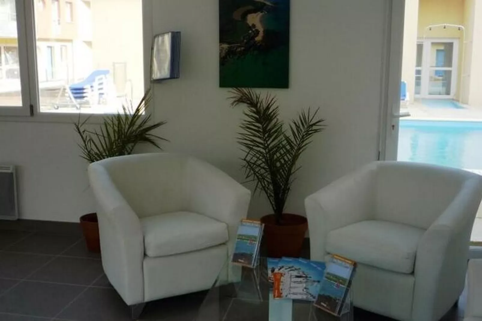 Residence Les Isles de Sola Grandcamp // T3 BALCON / 3 pcs 50 à 60 m2 T3 AVEC balcon ou terrasse-Park facilities