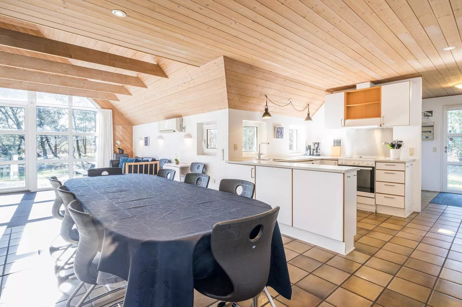 10 person holiday home in Nørre Nebel-Indoor
