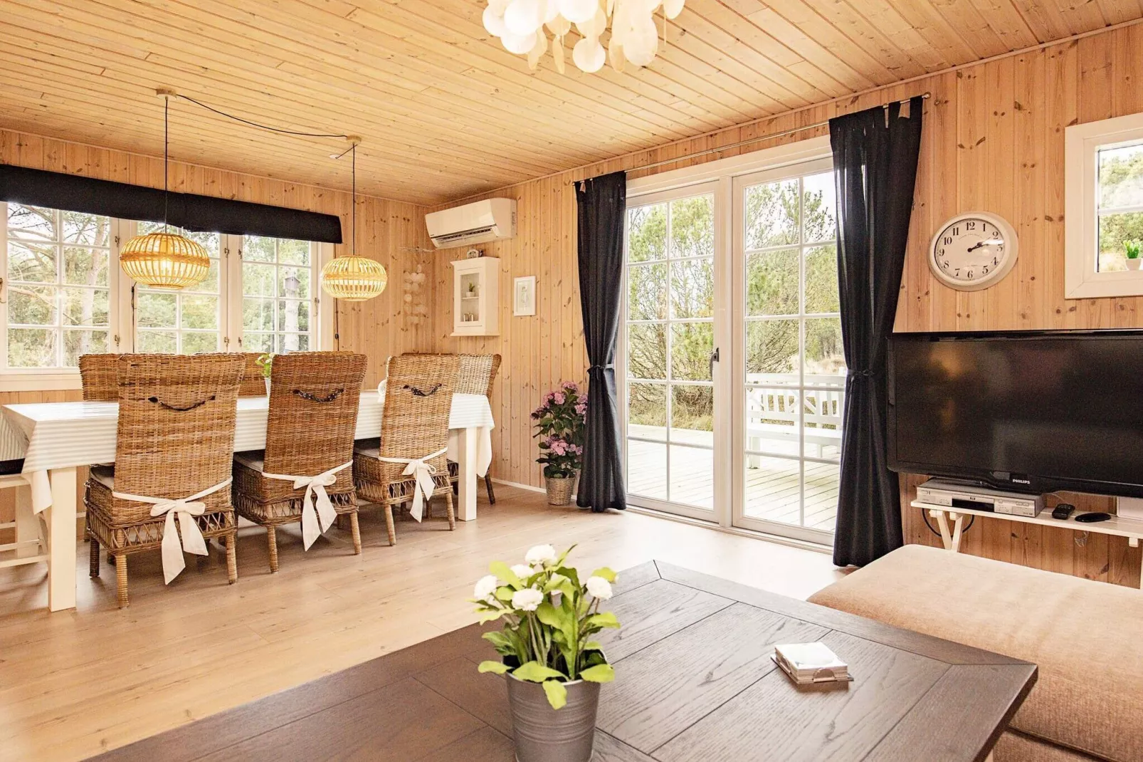 6 person holiday home in Blåvand-Indoor