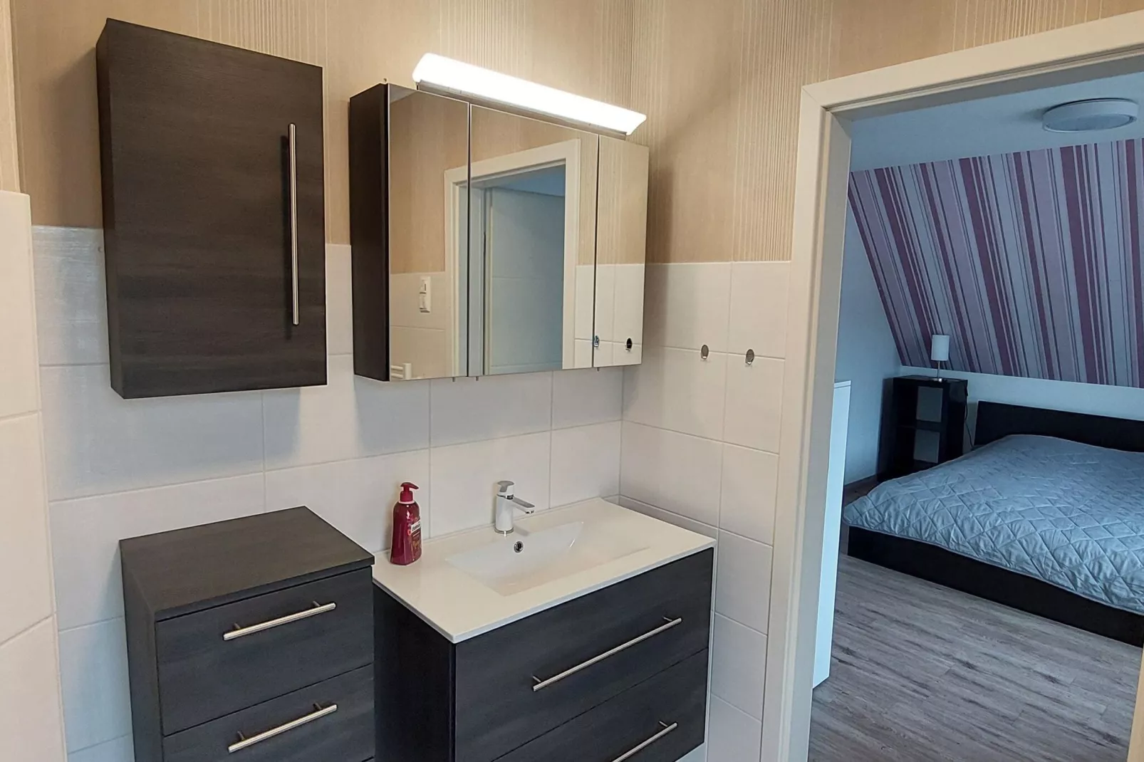 Ferienwohnung Seeblick-Bathroom