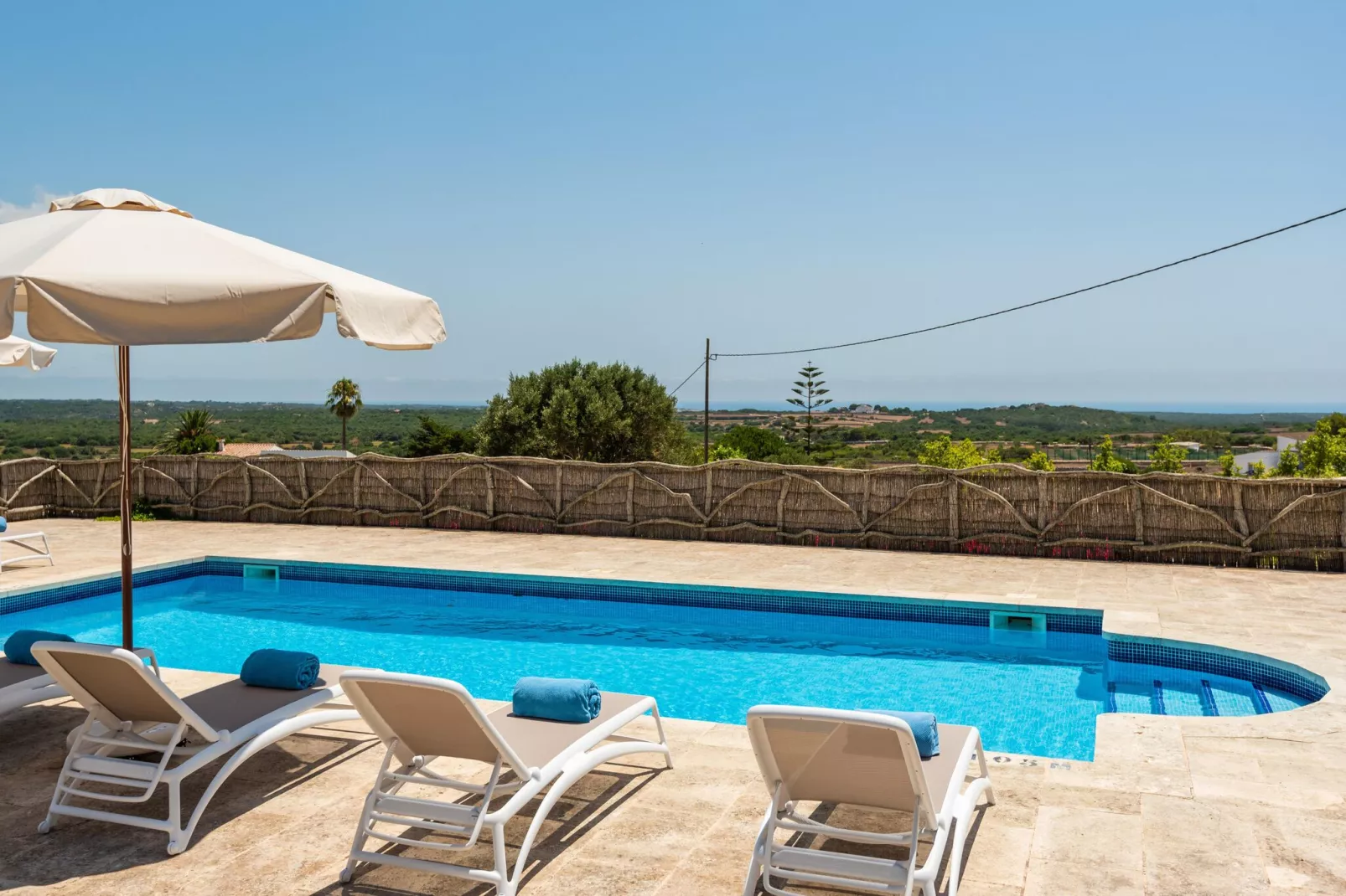 Casa Rural Llucasaldentet-Pool