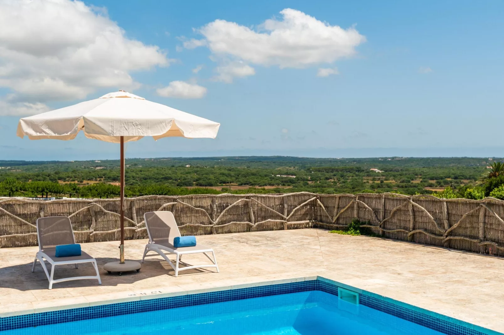 Casa Rural Llucasaldentet-Pool