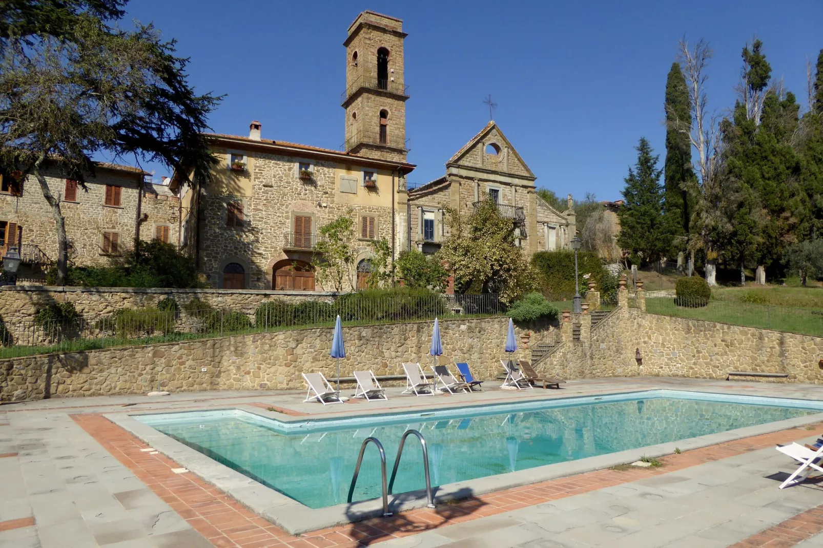 Il Castello del Cardinale-Pool
