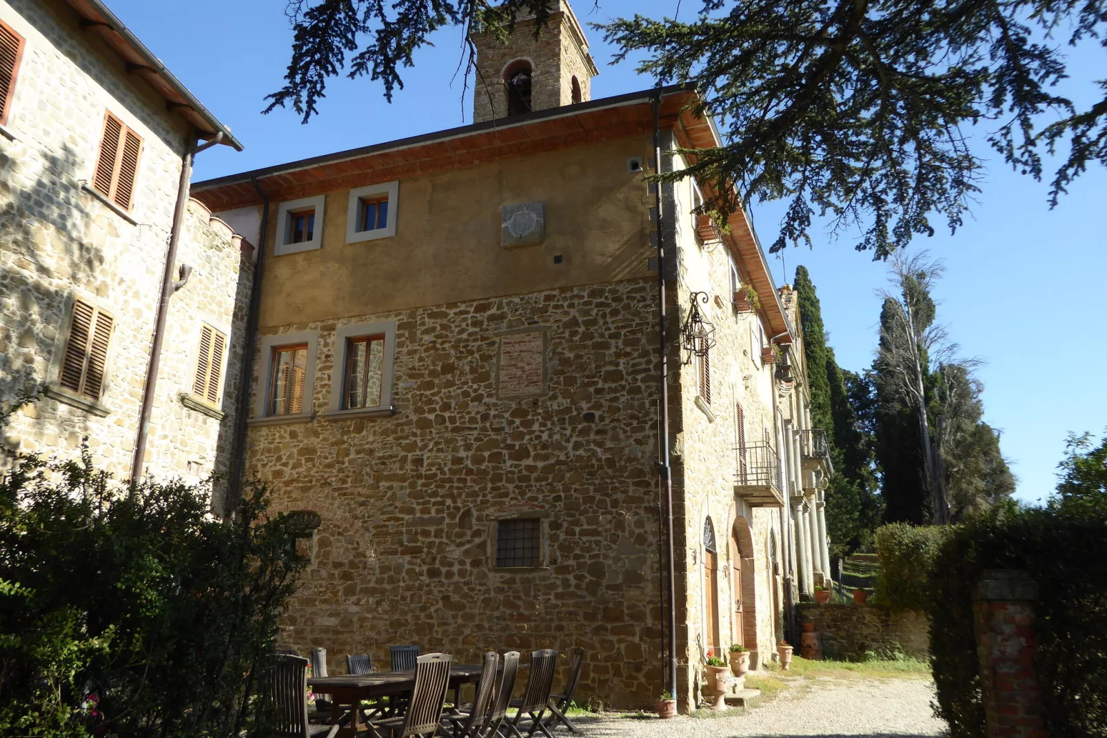 Il Castello del Cardinale-Exterior summer