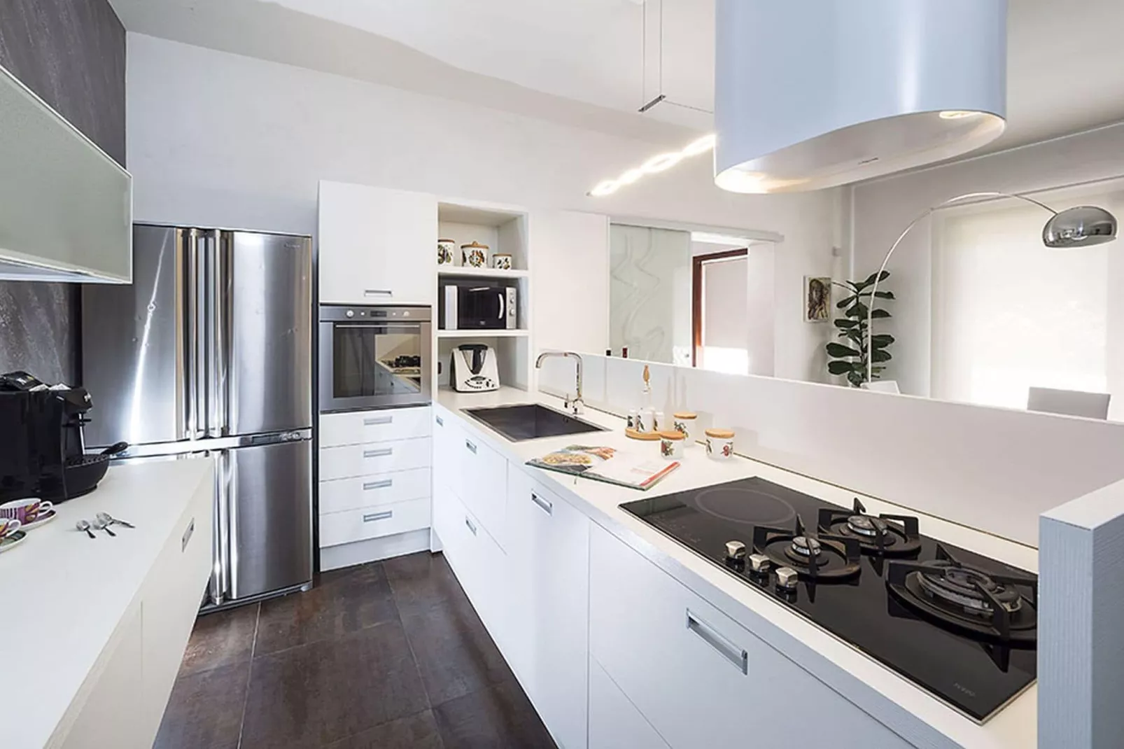 Agora Dodici-Kitchen