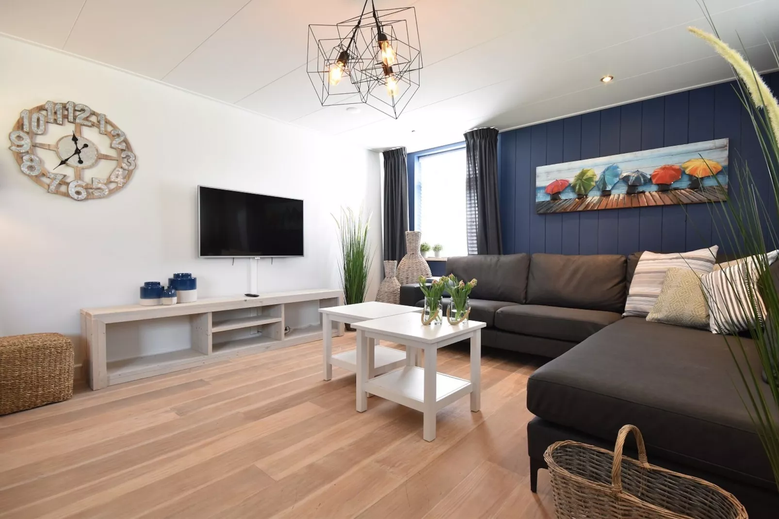 Bungalowpark Campanula 9-Living room