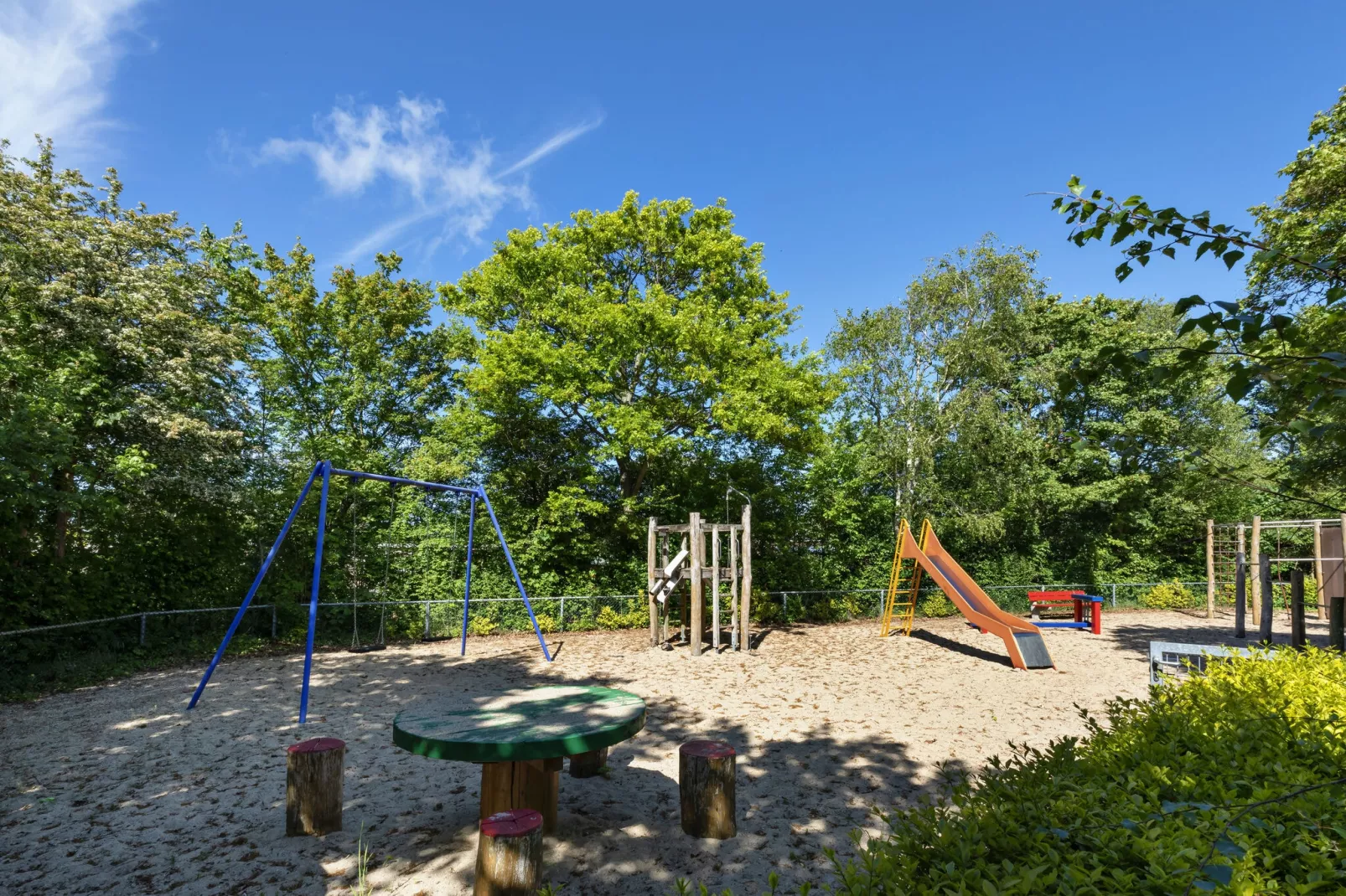Bungalowpark Campanula 9-Park facilities