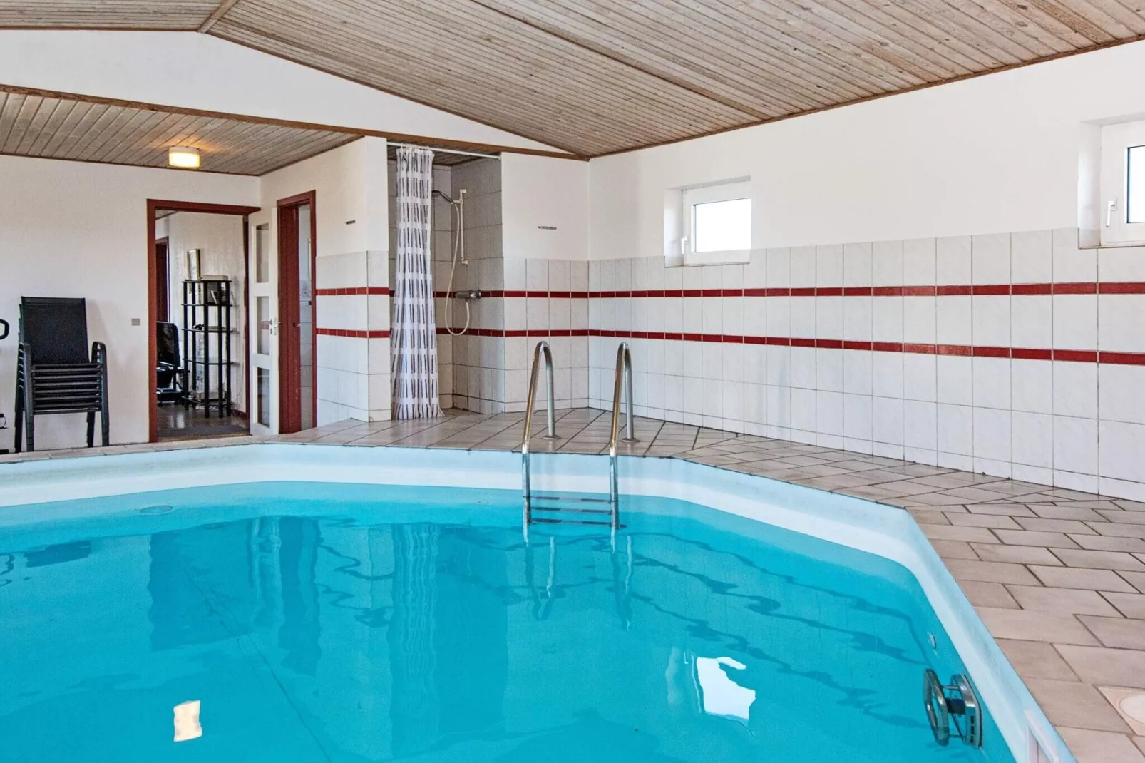 10 Personen Ferienhaus in Harboøre-By Traum-Schwimmbad