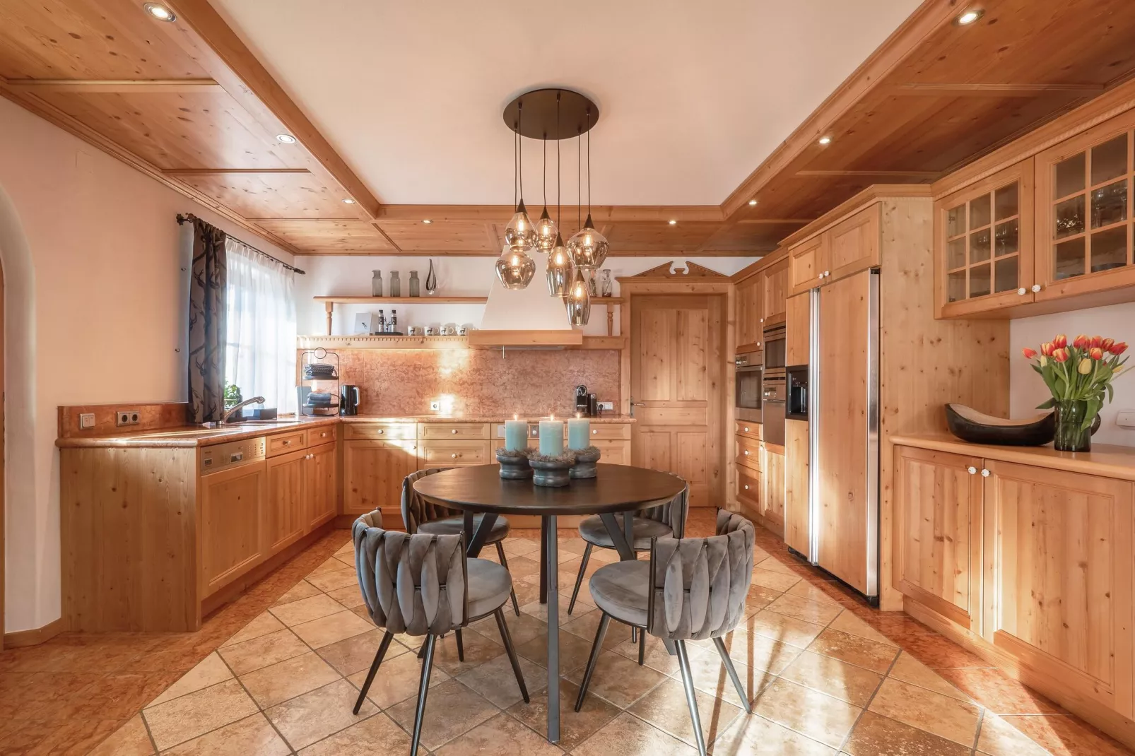 Luxury-Chalet in St Johann in Tirol-Kitchen