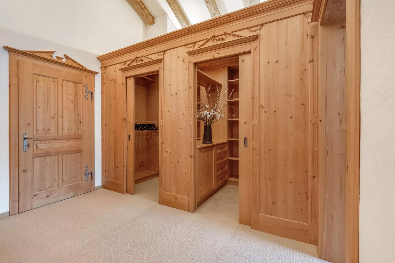 Luxury-Chalet in St Johann in Tirol-Bedroom