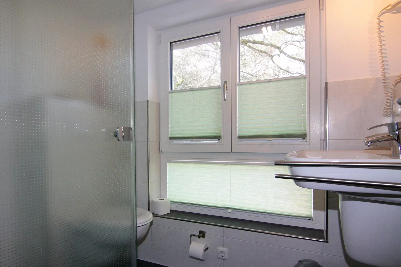 Doppelhaushälfte Luv in Zingst-Bathroom
