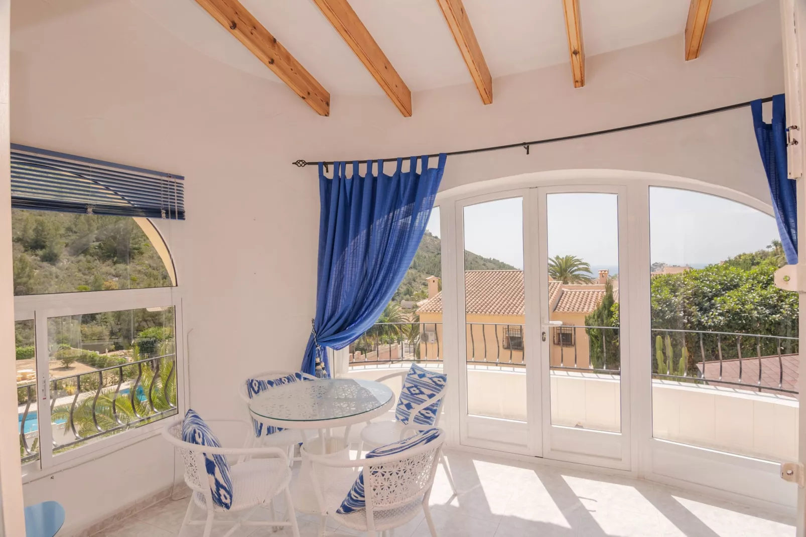 Casa Vervoort-Terrace balcony