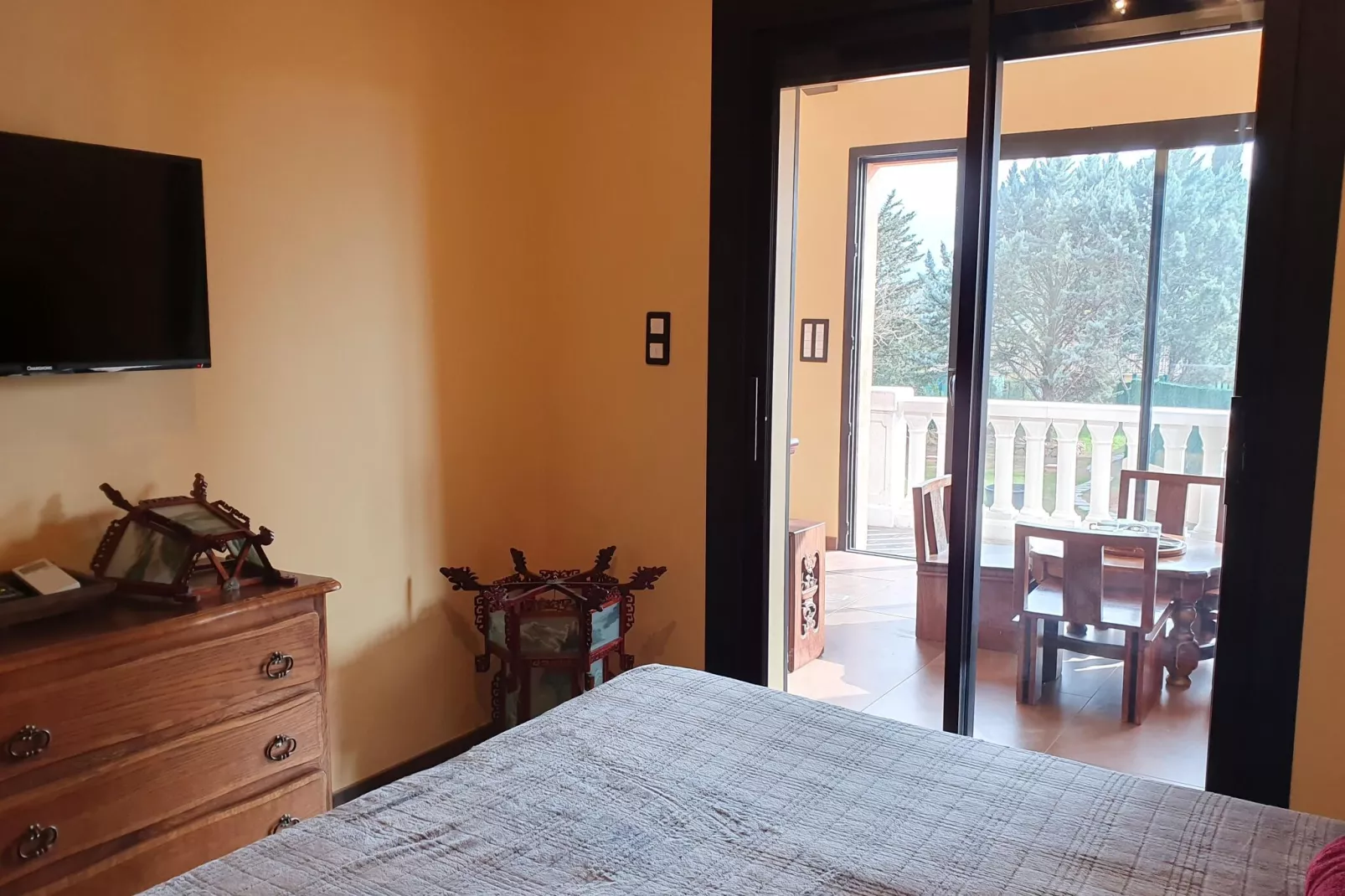 VILLA JEN'UKA-Bedroom