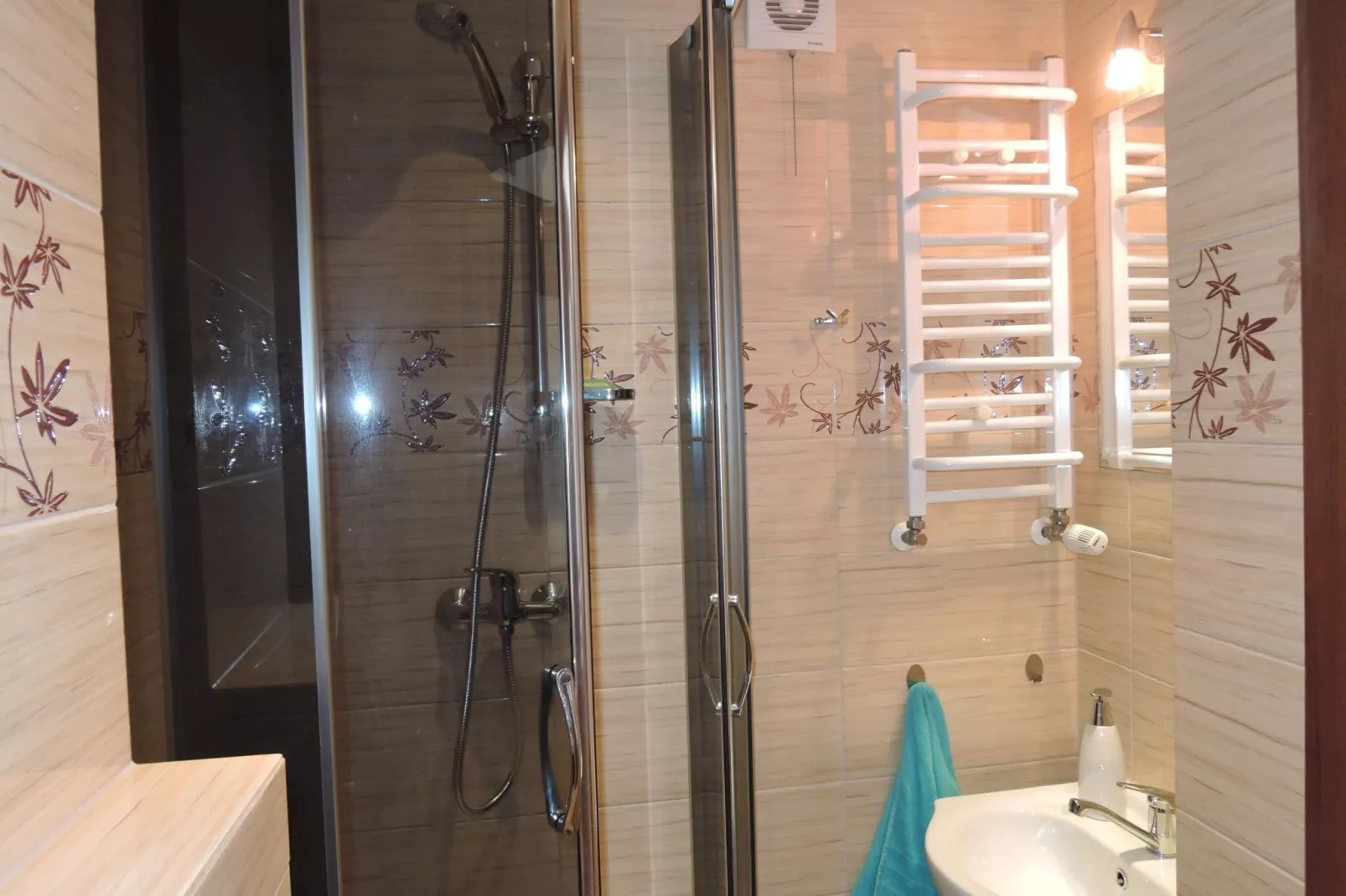 Apartament w Świnoujściu dla 2 osób-Bathroom