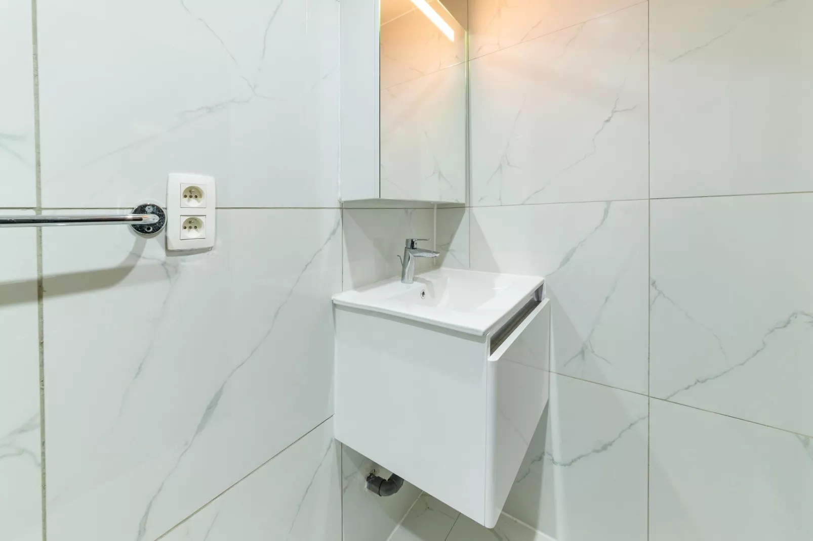 Magnifique maison de vacances pour 10 adultes avec pscine intérieure  Sauna Bains à remous et  Hamam-Salle de bain