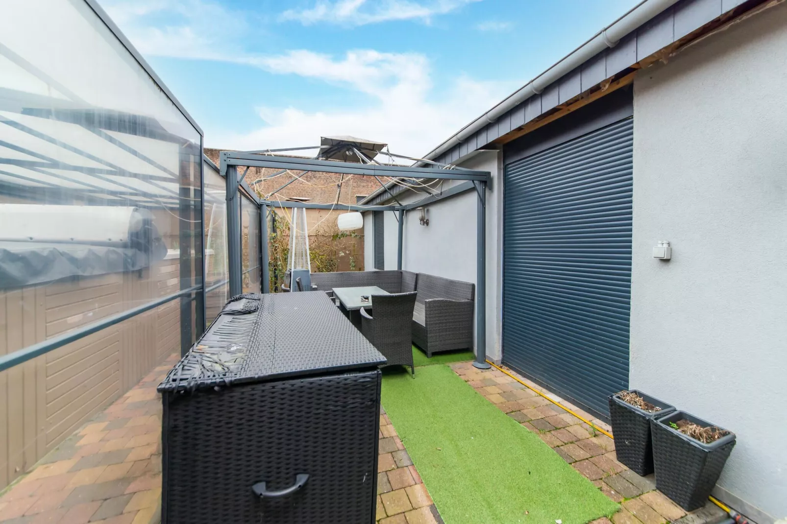 Magnifique maison de vacances pour 10 adultes avec pscine intérieure  Sauna Bains à remous et  Hamam-Balcon-terrasse