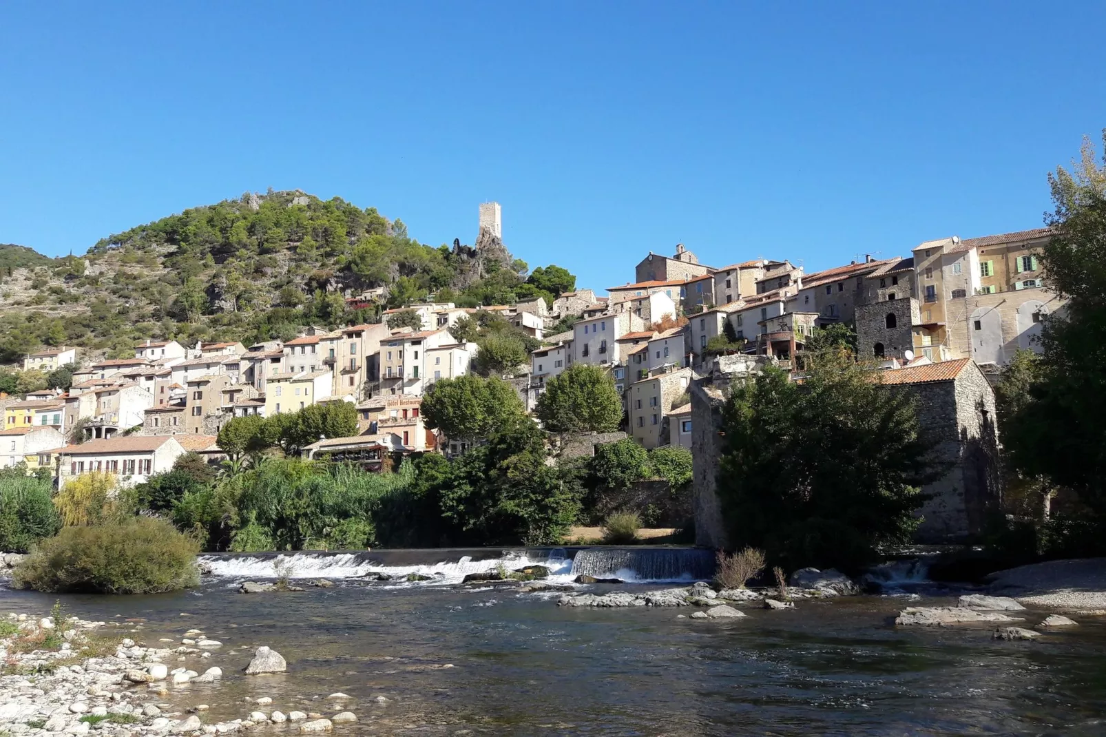 House in the south of France with private pool-Areas summer 1km
