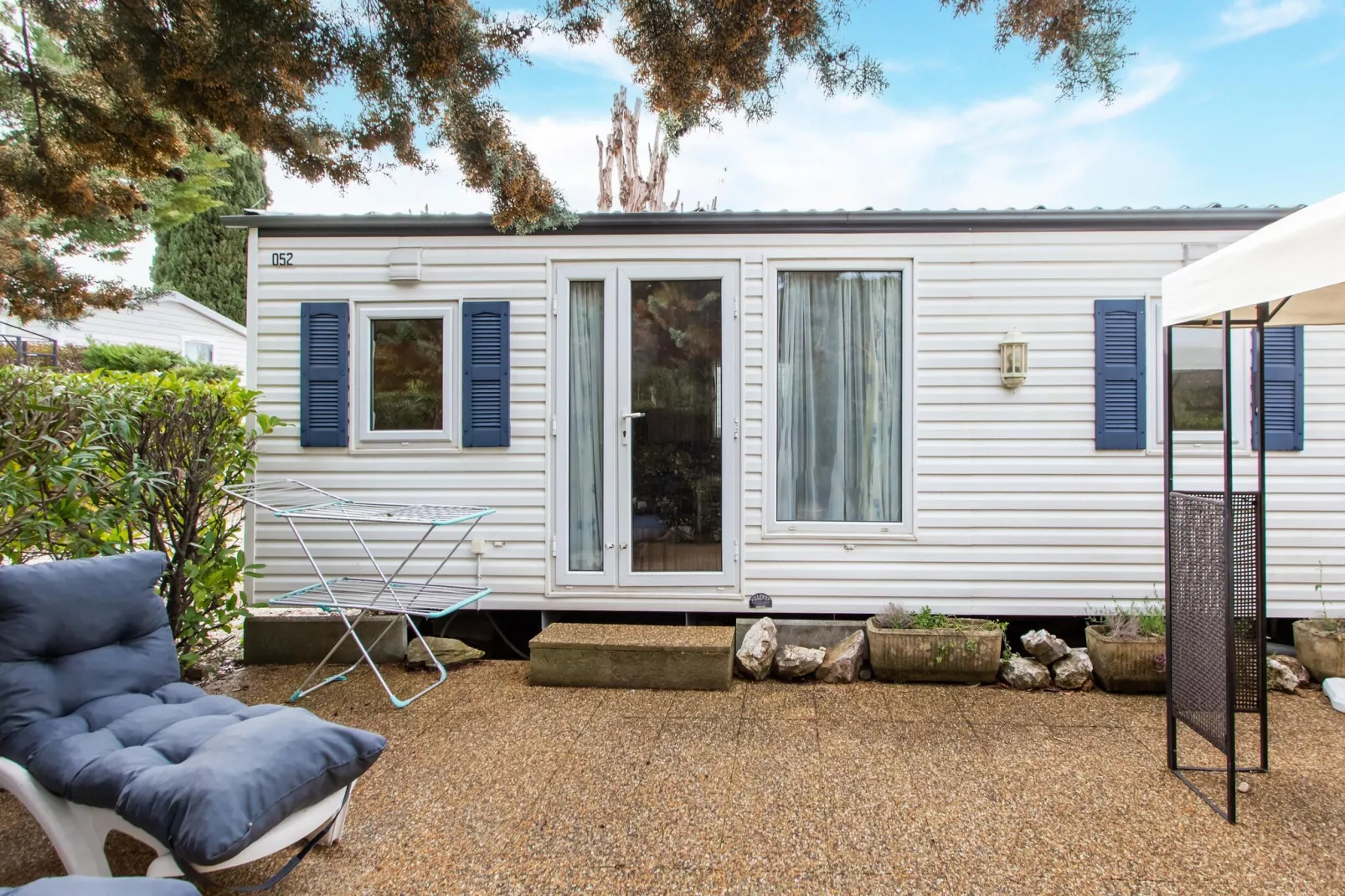 Mobilhome Valrose-Exterior summer
