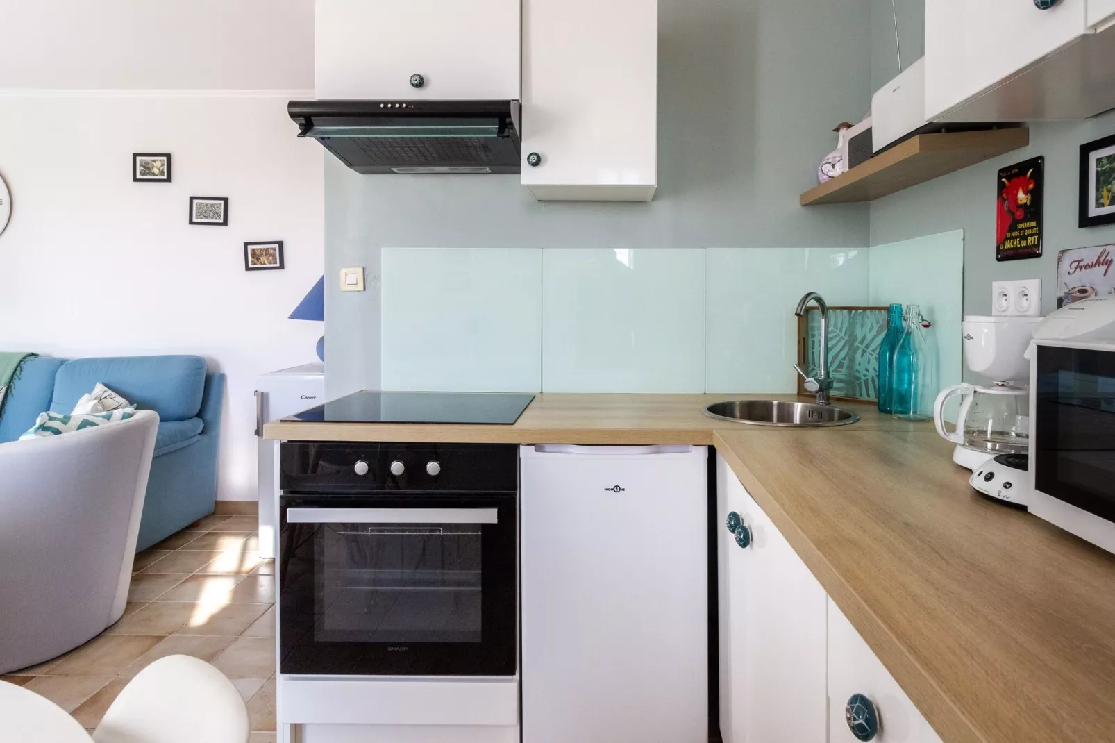 COMBO AVEC PISCINE-Kitchen