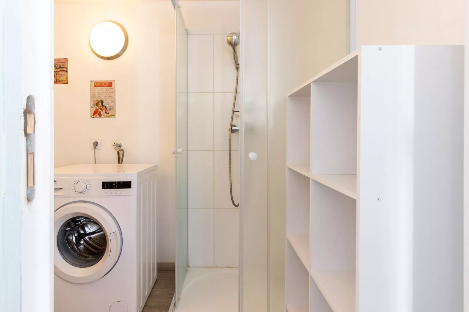 COMBO AVEC PISCINE-Bathroom