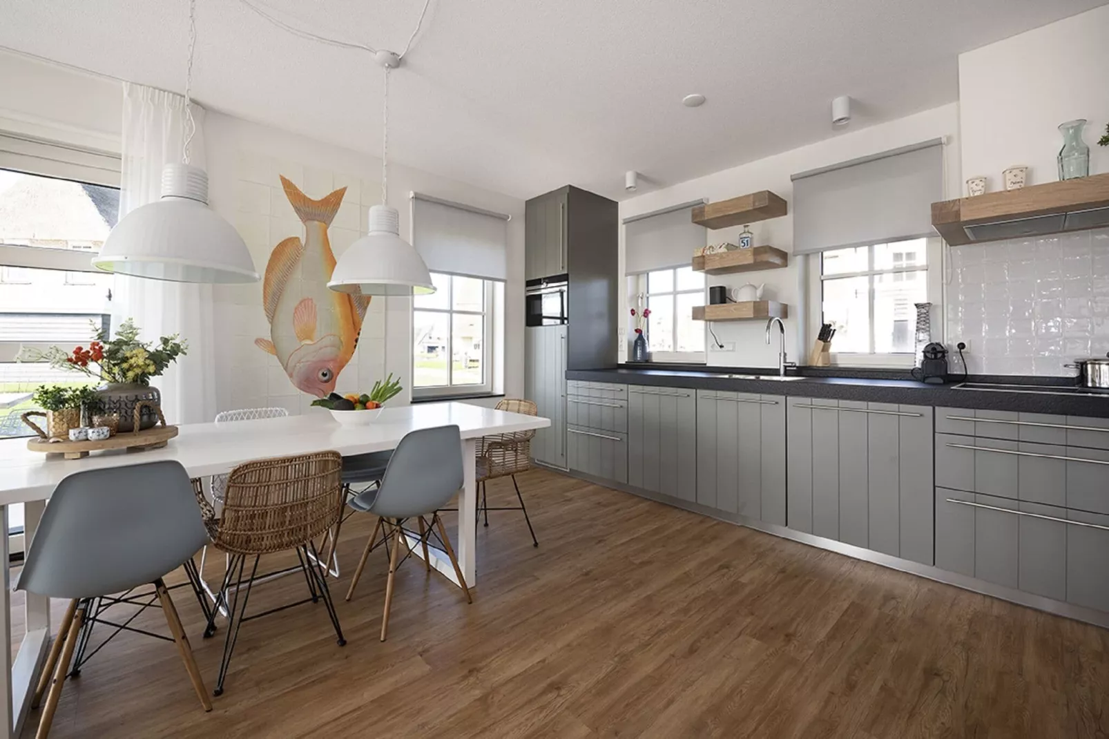 Friese Meren Villa's 22-Kitchen