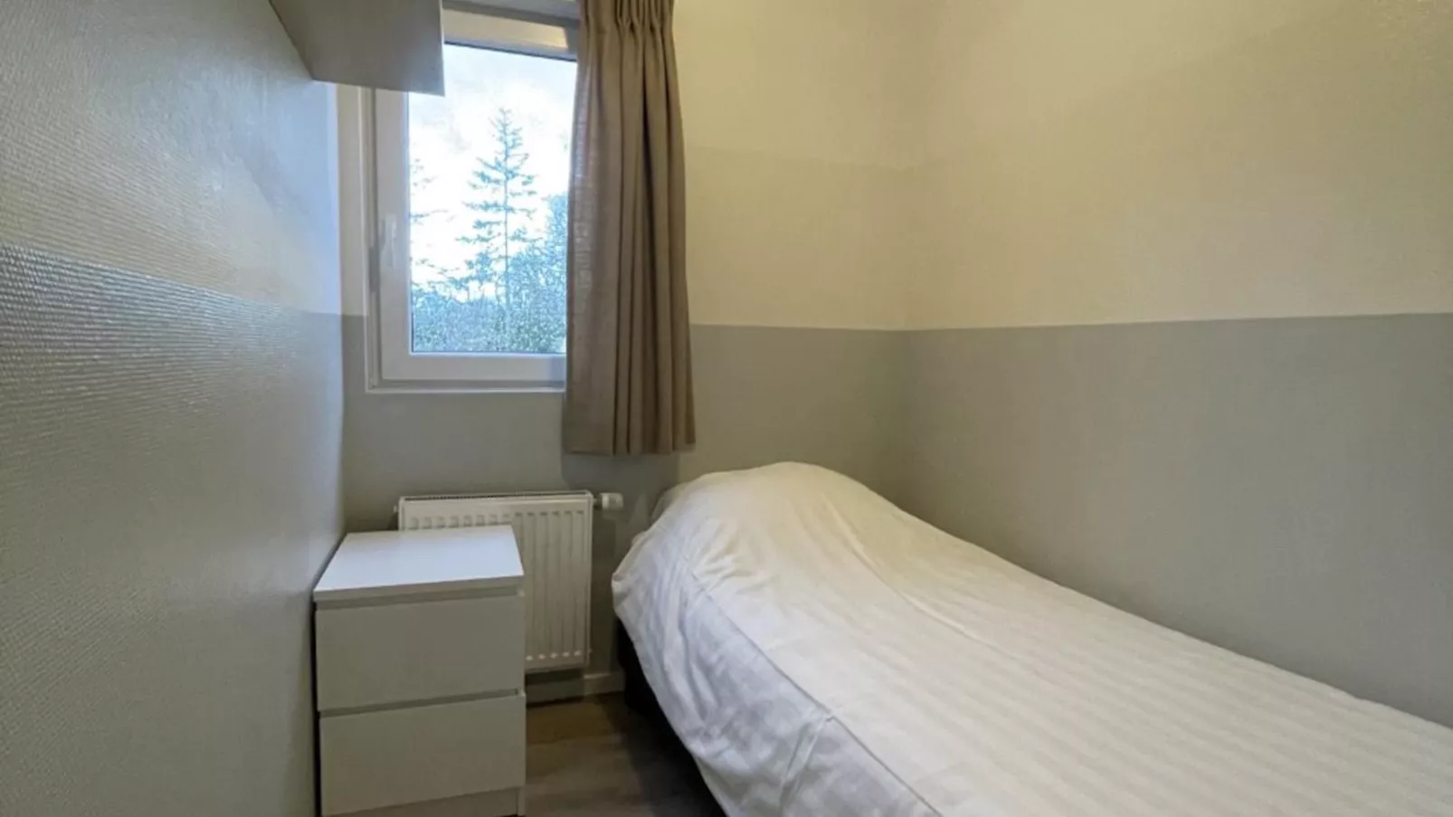 Vledder Aa-Bedroom