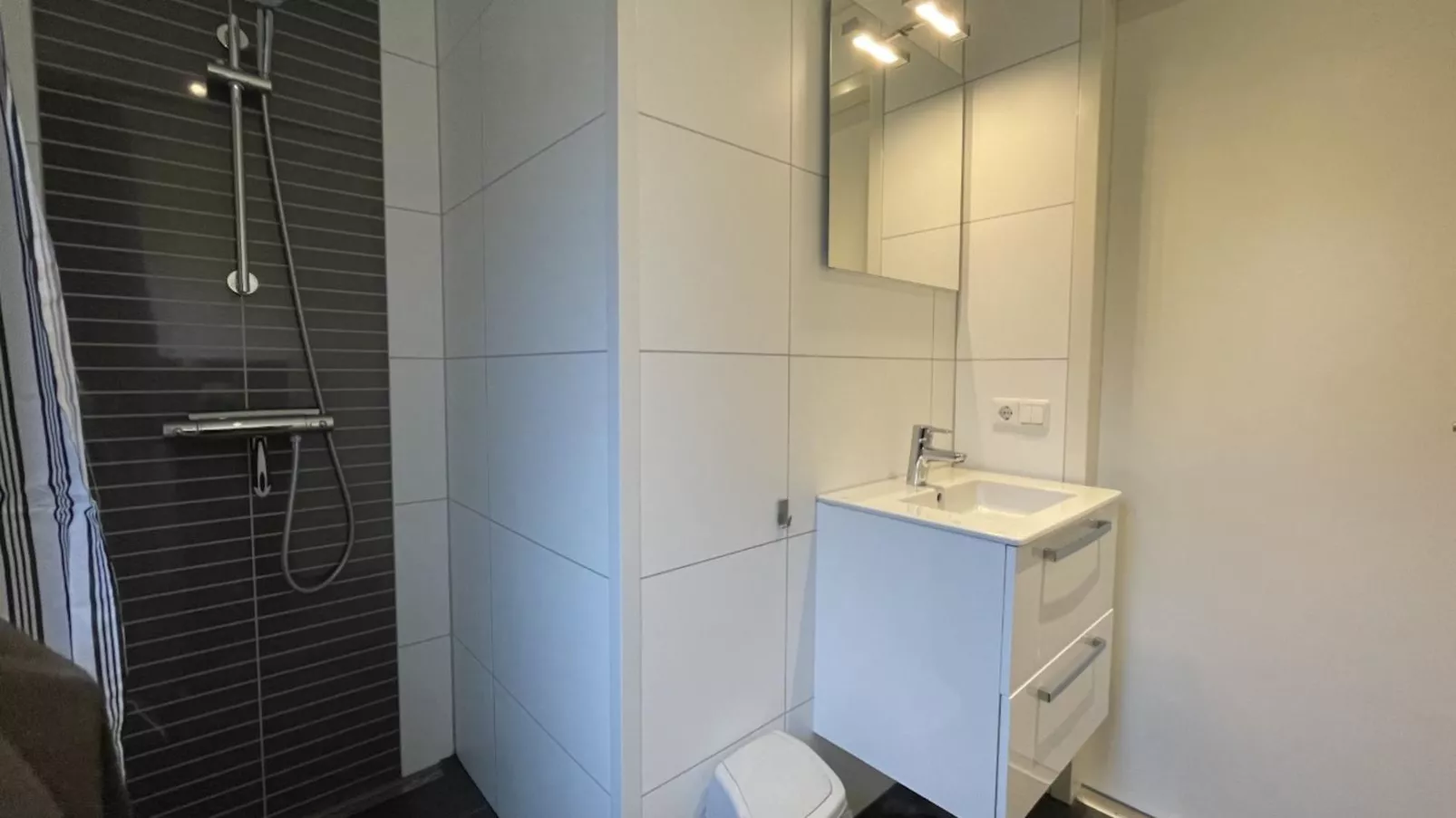 Vledder Aa-Bathroom