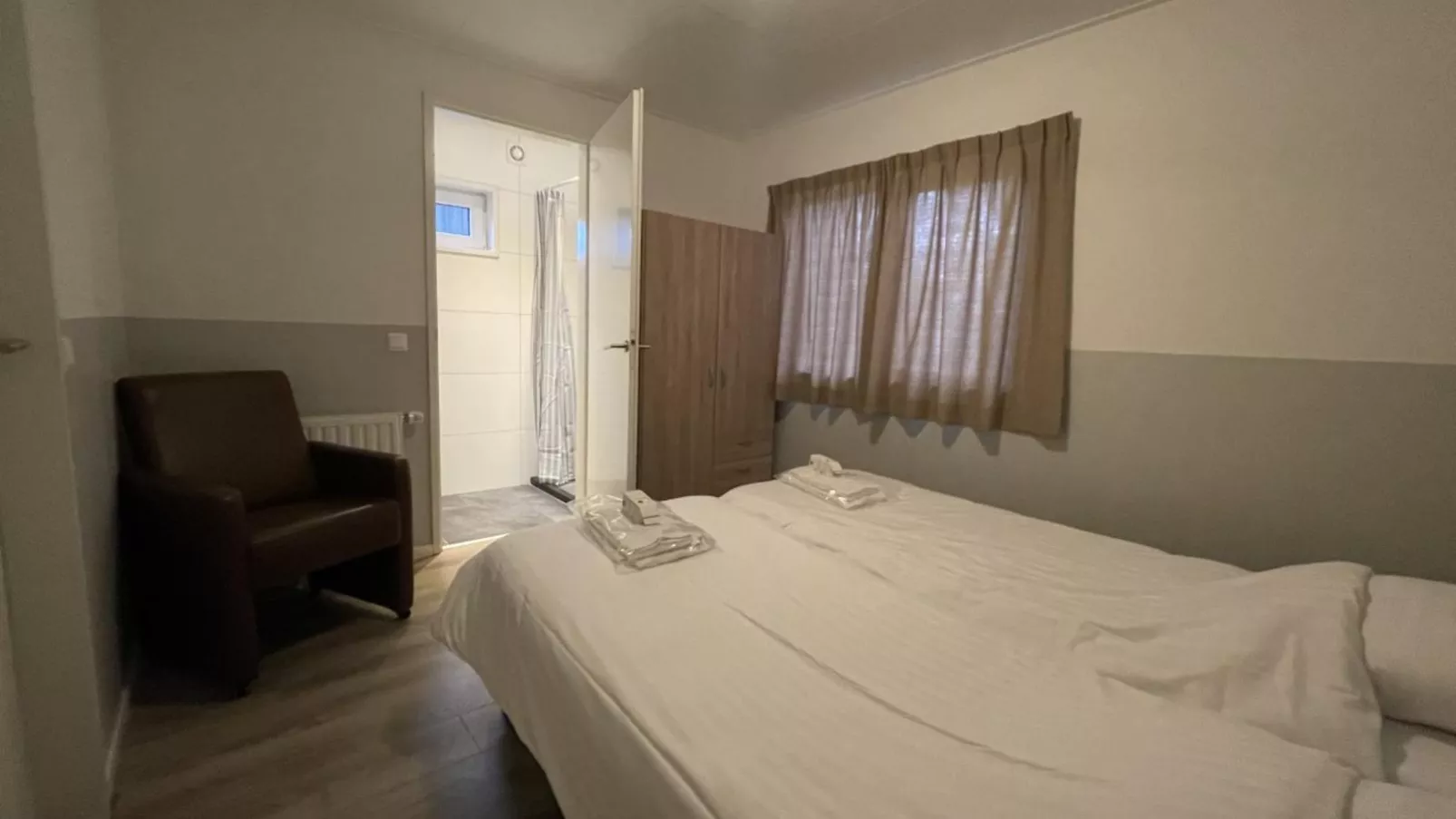 Vledder Aa-Bedroom