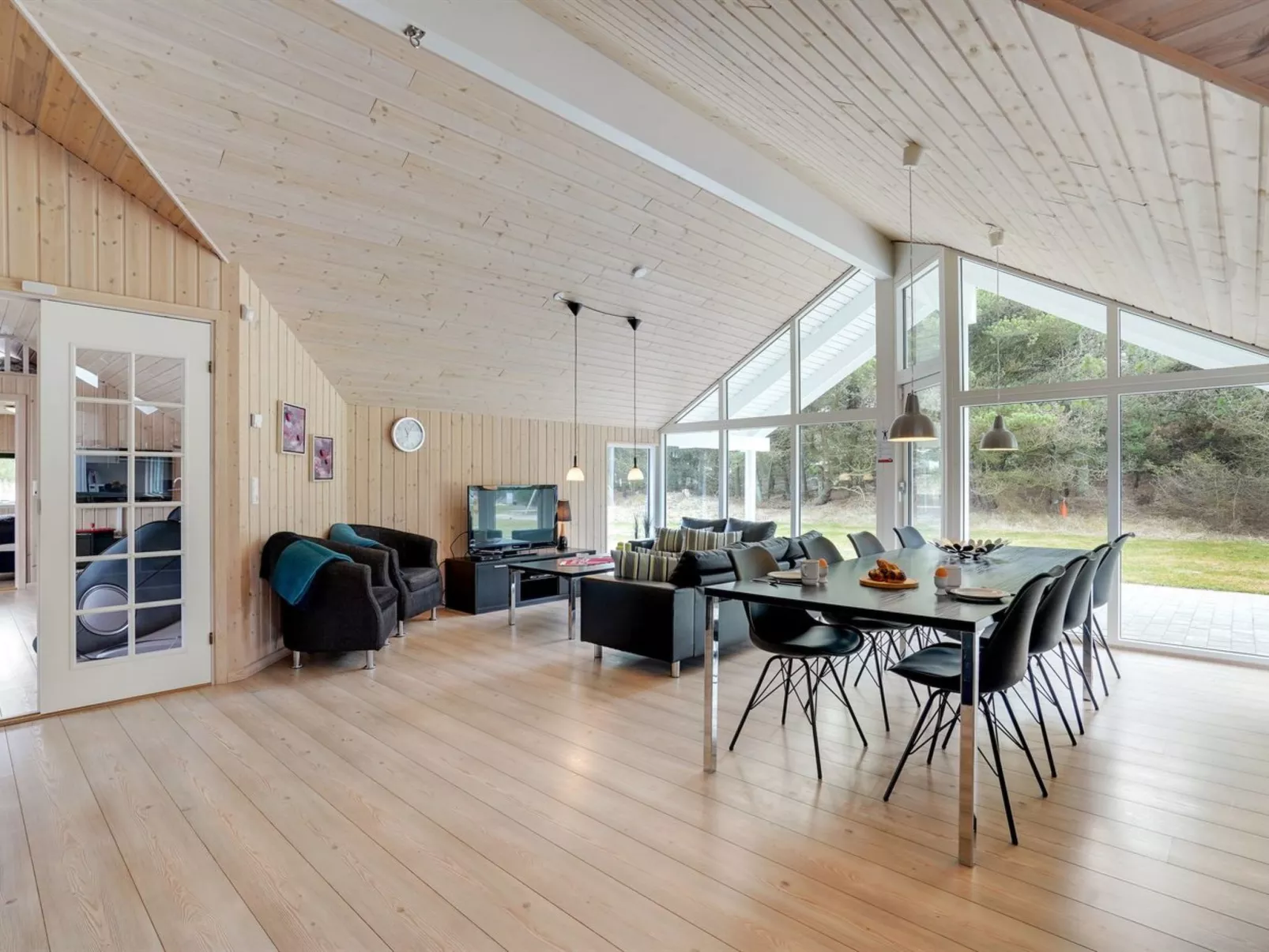 "Krum" - 4.5km from the sea-Drinnen